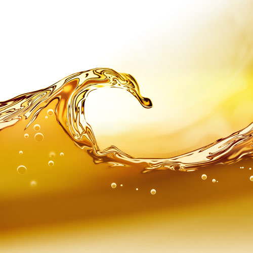 hydraulic-fluid-shutterstock