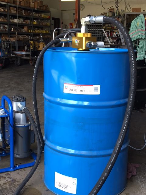 The RAM Manifold from c-change is a safe, clean offline filtration loop adapter that allows easy access to fluids inside closed reservoirs, drums and gearboxes.