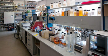 hydraulic oil analysis part 8 lab