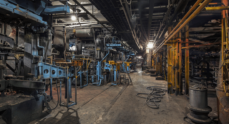 Why is hydraulic contamination still an issue?