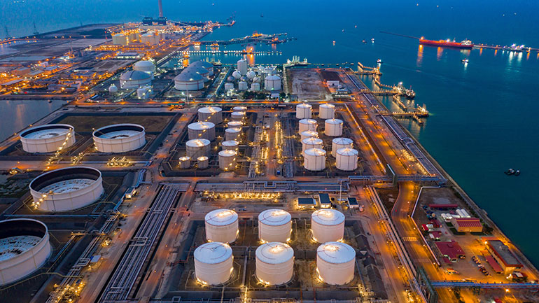 filters-in-oil-and-gas-AdobeStock_330141364